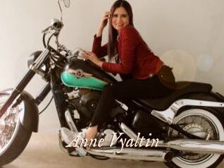 Anne_Vyaltin