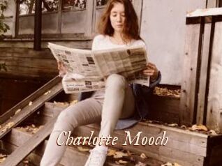 Charlotte_Mooch