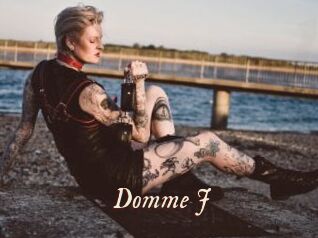 Domme_J