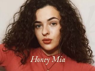Honey_Mia