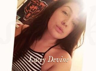 Lacey_Devine