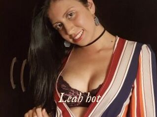 Leah_hot