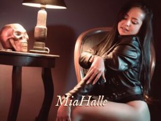MiaHalle