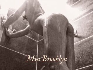 Mia_Brooklyn