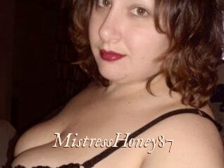 MistressHoney87