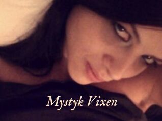 Mystyk_Vixen