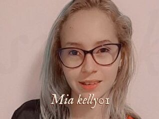 Mia_kelly01