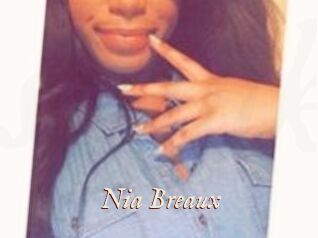 Nia_Breaux
