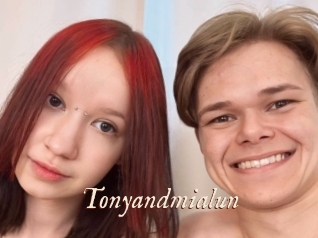 Tonyandmialun