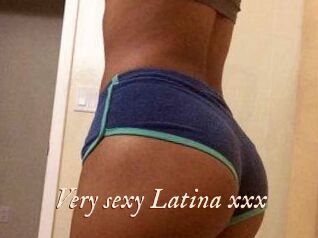 Very_sexy_Latina_xxx